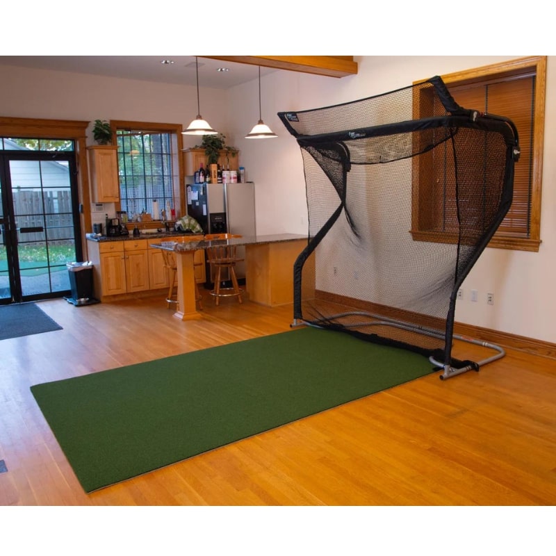 Die Netzrückkehr ''No Fly Zone'' für die Home, Pro und Pro Large V2 Serie Links im Wohnzimmer neben der Küche sehen Sie das Golfnetz