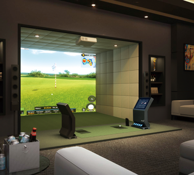Golfsimulator Golfzon T1 vooraanzicht met bar en drankjes erbij, voor zowel links- als rechtshandige spelers