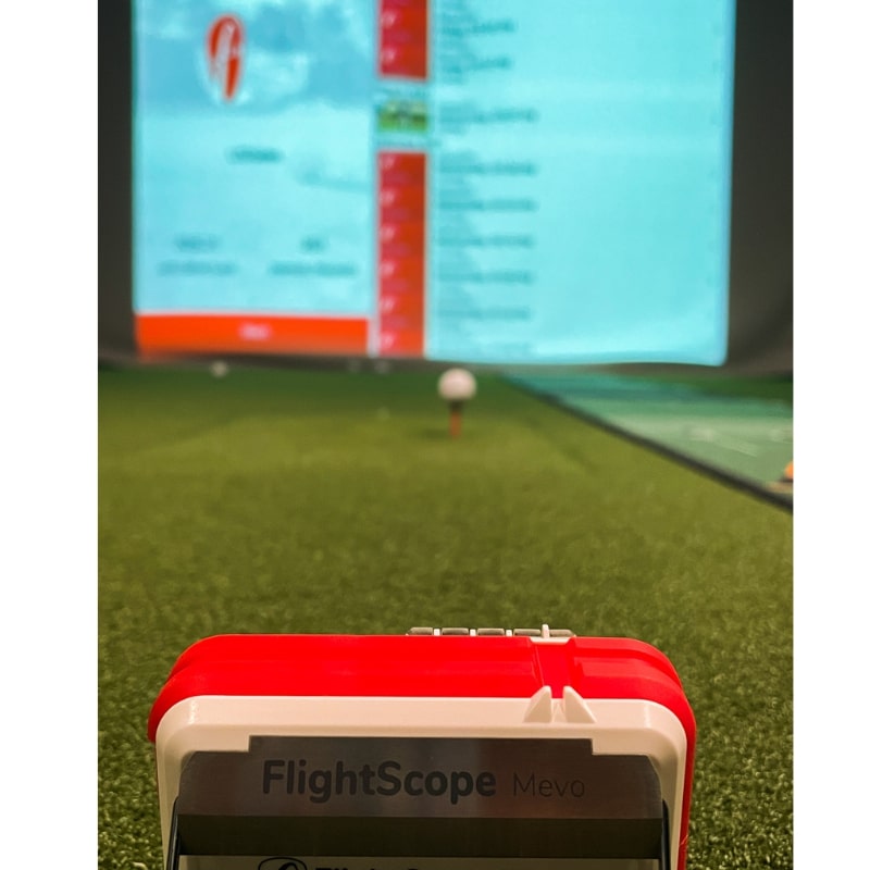 Flightscope Mevo Launchmonitor binnen gebruik als simulator