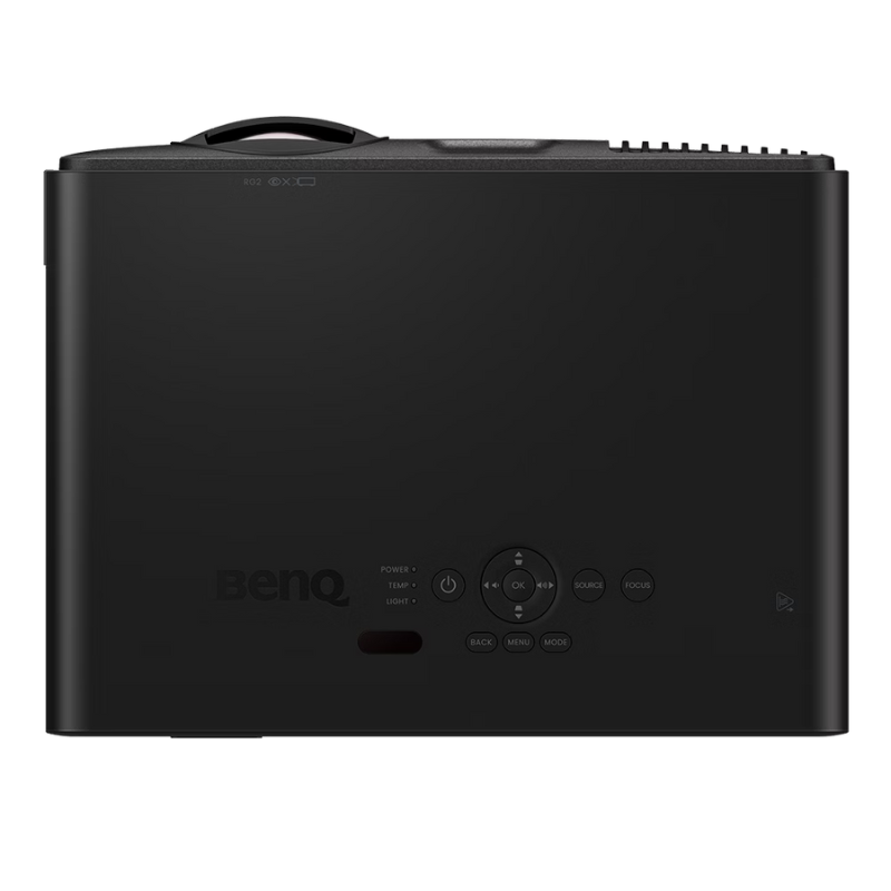 BenQ Projector voor golfsimulator thuis onderaanzicht van de beamer met witte achtergrond